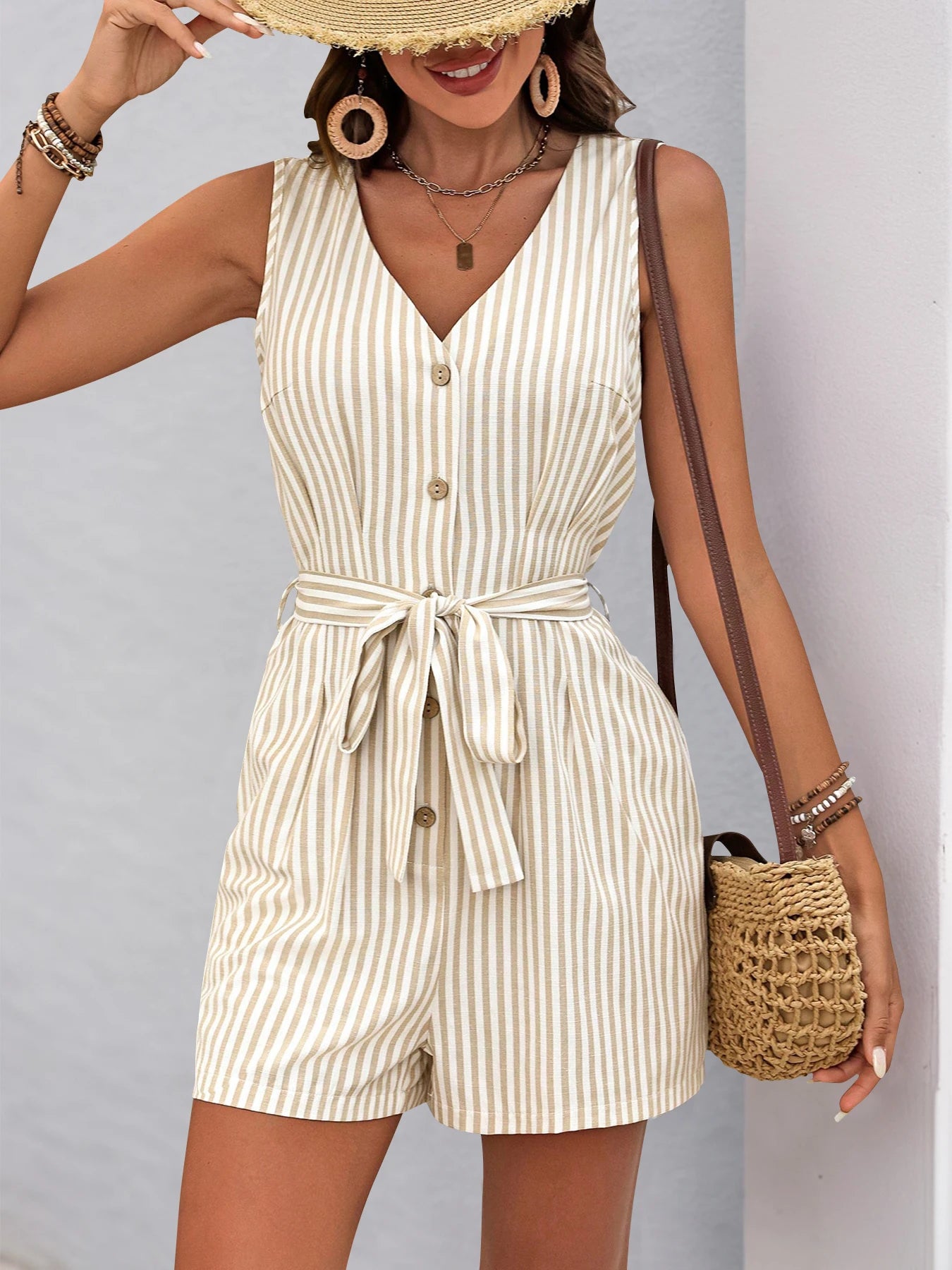 Striped simple casual one-piece shorts